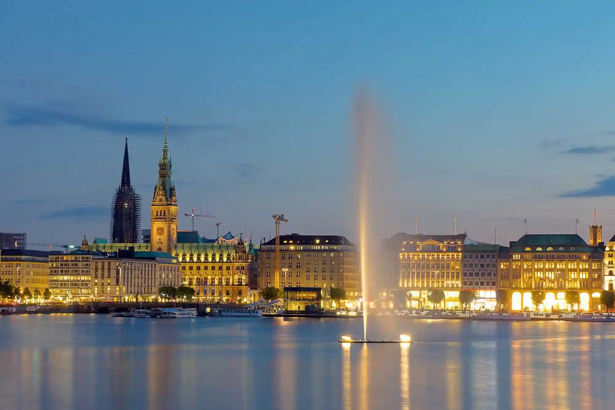 City of Hamburg at dawn, photographed for CityGCon’s project showcase.